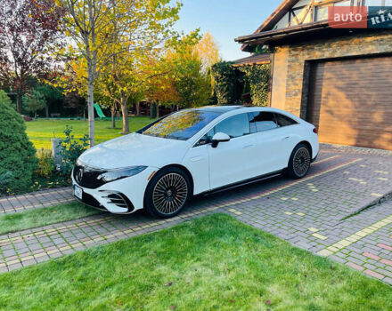 Белый Мерседес EQS, объемом двигателя 0 л и пробегом 26 тыс. км за 57000 $, фото 19 на Automoto.ua