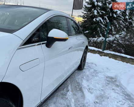 Белый Мерседес EQS, объемом двигателя 0 л и пробегом 25 тыс. км за 47500 $, фото 27 на Automoto.ua