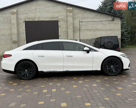 Белый Мерседес EQS, объемом двигателя 0 л и пробегом 17 тыс. км за 62000 $, фото 4 на Automoto.ua