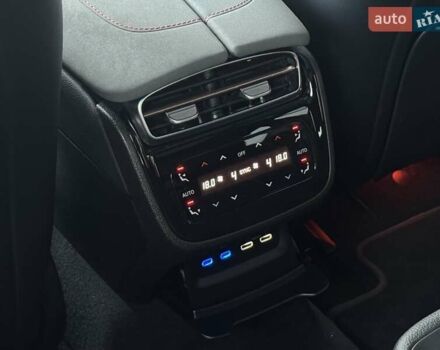 Белый Мерседес EQS, объемом двигателя 0 л и пробегом 30 тыс. км за 103299 $, фото 59 на Automoto.ua