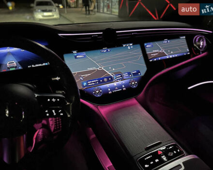 Білий Мерседес EQS, об'ємом двигуна 0 л та пробігом 56 тис. км за 56000 $, фото 16 на Automoto.ua