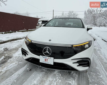Белый Мерседес EQS, объемом двигателя 0 л и пробегом 25 тыс. км за 47850 $, фото 8 на Automoto.ua