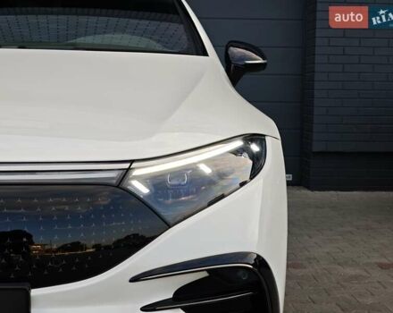 Белый Мерседес EQS, объемом двигателя 0 л и пробегом 30 тыс. км за 103299 $, фото 10 на Automoto.ua