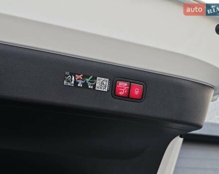 Белый Мерседес EQS, объемом двигателя 0 л и пробегом 30 тыс. км за 103299 $, фото 74 на Automoto.ua