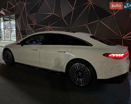 Білий Мерседес EQS, об'ємом двигуна 0 л та пробігом 56 тис. км за 56000 $, фото 3 на Automoto.ua