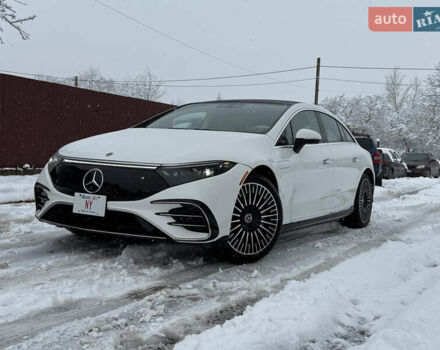 Белый Мерседес EQS, объемом двигателя 0 л и пробегом 25 тыс. км за 47850 $, фото 2 на Automoto.ua