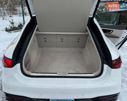 Белый Мерседес EQS, объемом двигателя 0 л и пробегом 25 тыс. км за 47500 $, фото 93 на Automoto.ua