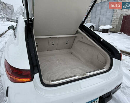 Белый Мерседес EQS, объемом двигателя 0 л и пробегом 25 тыс. км за 47850 $, фото 52 на Automoto.ua