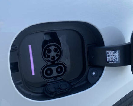 Белый Мерседес EQS, объемом двигателя 0 л и пробегом 15 тыс. км за 69900 $, фото 36 на Automoto.ua