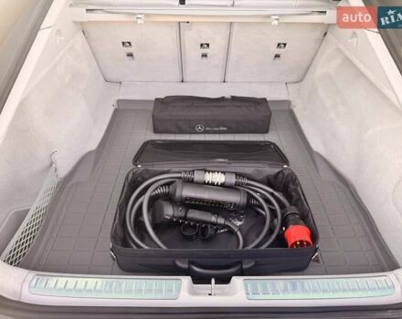 Черный Мерседес EQS, объемом двигателя 0 л и пробегом 48 тыс. км за 59900 $, фото 12 на Automoto.ua