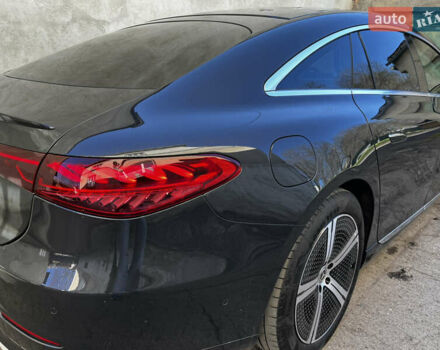 Черный Мерседес EQS, объемом двигателя 0 л и пробегом 28 тыс. км за 51999 $, фото 24 на Automoto.ua