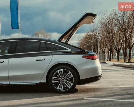 Чорний Мерседес EQS, об'ємом двигуна 0 л та пробігом 51 тис. км за 69000 $, фото 16 на Automoto.ua