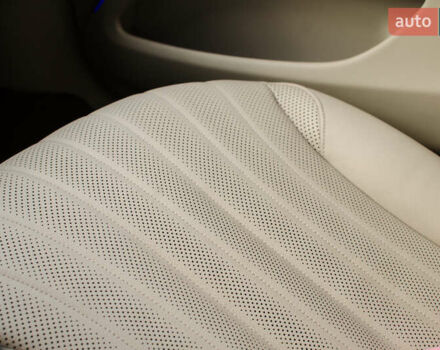 Чорний Мерседес EQS, об'ємом двигуна 0 л та пробігом 51 тис. км за 69000 $, фото 45 на Automoto.ua