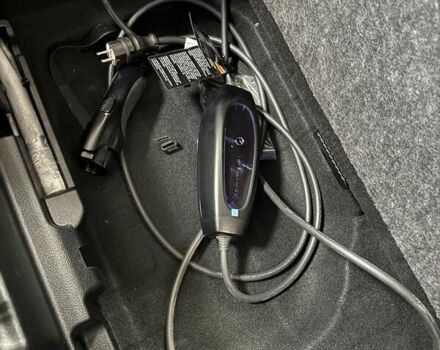 Черный Мерседес EQS, объемом двигателя 0 л и пробегом 39 тыс. км за 72999 $, фото 96 на Automoto.ua