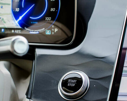 Чорний Мерседес EQS, об'ємом двигуна 0 л та пробігом 51 тис. км за 69000 $, фото 51 на Automoto.ua