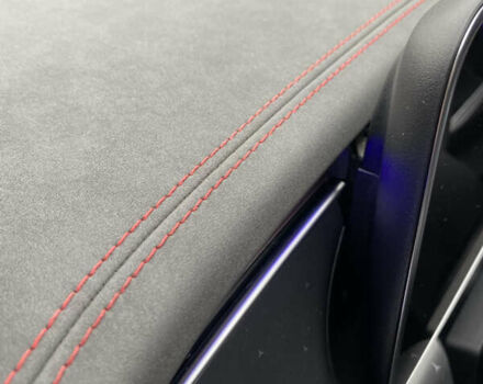 Черный Мерседес EQS, объемом двигателя 0 л и пробегом 18 тыс. км за 56000 $, фото 23 на Automoto.ua