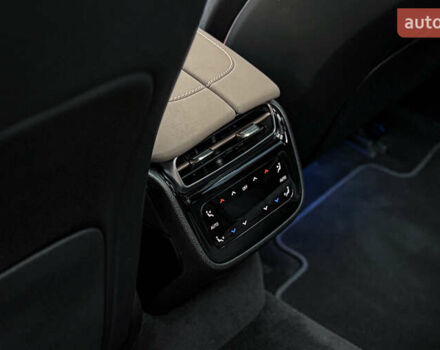 Чорний Мерседес EQS, об'ємом двигуна 0 л та пробігом 8 тис. км за 105000 $, фото 34 на Automoto.ua