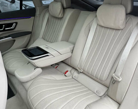 Черный Мерседес EQS, объемом двигателя 0 л и пробегом 13 тыс. км за 77777 $, фото 63 на Automoto.ua