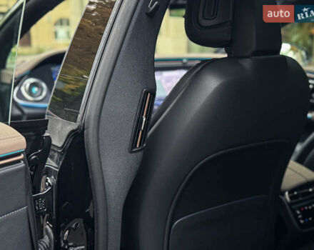 Чорний Мерседес EQS, об'ємом двигуна 0 л та пробігом 8 тис. км за 105000 $, фото 35 на Automoto.ua