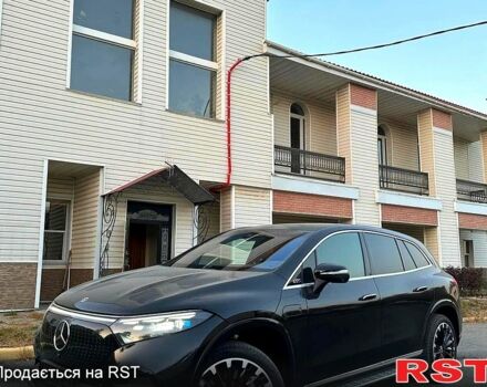 Черный Мерседес EQS, объемом двигателя 0.4 л и пробегом 25 тыс. км за 62000 $, фото 1 на Automoto.ua