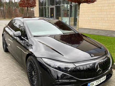 Черный Мерседес EQS, объемом двигателя 0 л и пробегом 18 тыс. км за 56000 $, фото 1 на Automoto.ua