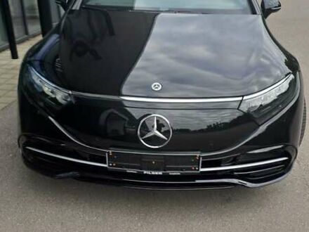 Чорний Мерседес EQS, об'ємом двигуна 0 л та пробігом 5 тис. км за 70000 $, фото 1 на Automoto.ua