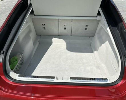 Червоний Мерседес EQS, об'ємом двигуна 0 л та пробігом 19 тис. км за 49500 $, фото 27 на Automoto.ua