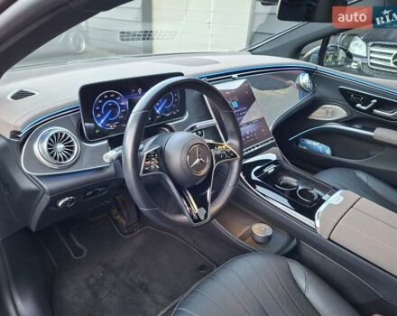 Серый Мерседес EQS, объемом двигателя 0 л и пробегом 14 тыс. км за 57900 $, фото 11 на Automoto.ua