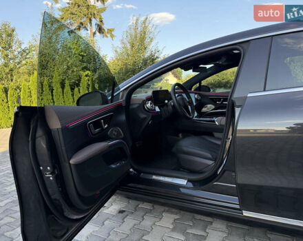 Серый Мерседес EQS, объемом двигателя 0 л и пробегом 13 тыс. км за 51000 $, фото 17 на Automoto.ua