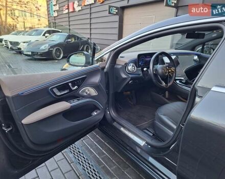 Серый Мерседес EQS, объемом двигателя 0 л и пробегом 14 тыс. км за 57900 $, фото 8 на Automoto.ua