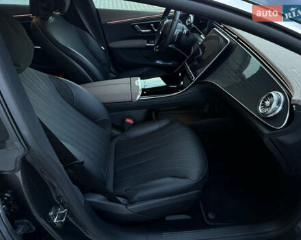 Серый Мерседес EQS, объемом двигателя 0 л и пробегом 13 тыс. км за 51000 $, фото 19 на Automoto.ua