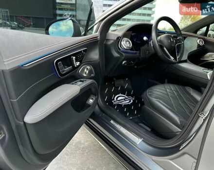 Серый Мерседес EQS, объемом двигателя 0 л и пробегом 20 тыс. км за 77499 $, фото 32 на Automoto.ua