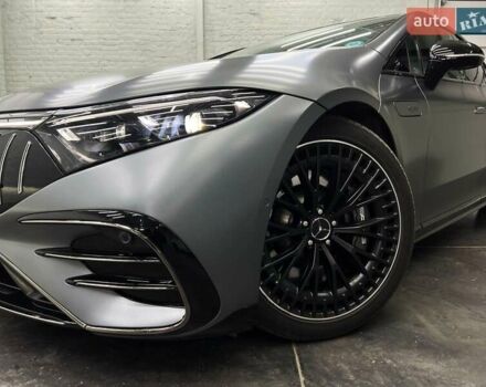 Серый Мерседес EQS, объемом двигателя 0 л и пробегом 80 тыс. км за 76000 $, фото 6 на Automoto.ua