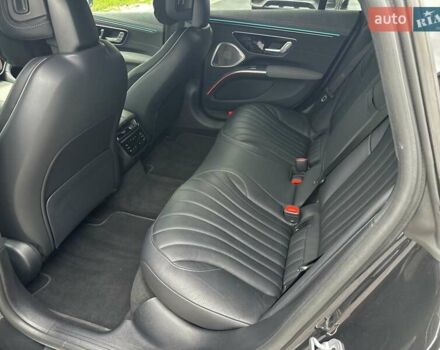 Серый Мерседес EQS, объемом двигателя 0 л и пробегом 15 тыс. км за 69999 $, фото 44 на Automoto.ua