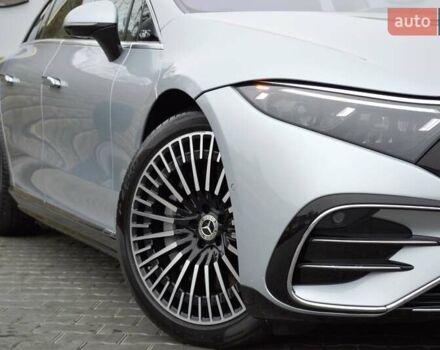 Серый Мерседес EQS, объемом двигателя 0 л и пробегом 8 тыс. км за 81000 $, фото 3 на Automoto.ua