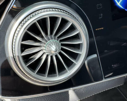 Серый Мерседес EQS, объемом двигателя 0 л и пробегом 28 тыс. км за 97800 $, фото 36 на Automoto.ua