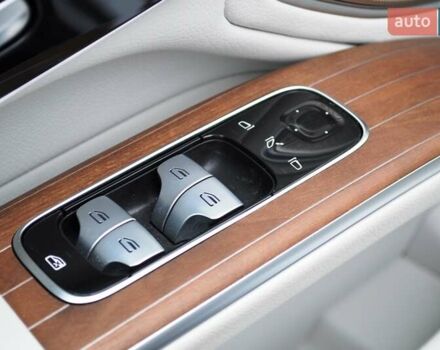 Серый Мерседес EQS, объемом двигателя 0 л и пробегом 8 тыс. км за 81000 $, фото 25 на Automoto.ua