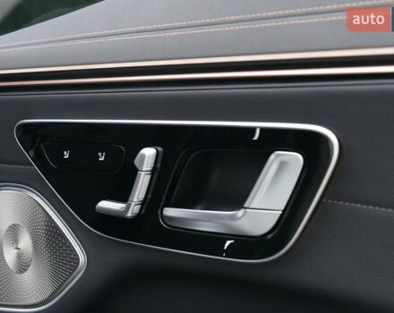 Серый Мерседес EQS, объемом двигателя 0 л и пробегом 31 тыс. км за 121000 $, фото 47 на Automoto.ua