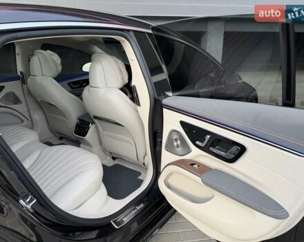 Серый Мерседес EQS, объемом двигателя 0 л и пробегом 1 тыс. км за 79900 $, фото 137 на Automoto.ua