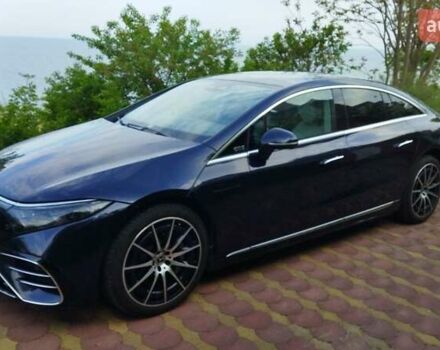 Синий Мерседес EQS, объемом двигателя 0 л и пробегом 22 тыс. км за 47999 $, фото 3 на Automoto.ua