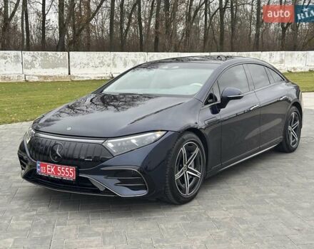 Синий Мерседес EQS, объемом двигателя 0 л и пробегом 44 тыс. км за 57999 $, фото 1 на Automoto.ua