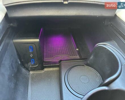 Синий Мерседес EQS, объемом двигателя 0 л и пробегом 44 тыс. км за 57999 $, фото 49 на Automoto.ua