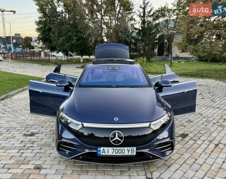 Синий Мерседес EQS, объемом двигателя 0 л и пробегом 16 тыс. км за 79000 $, фото 45 на Automoto.ua