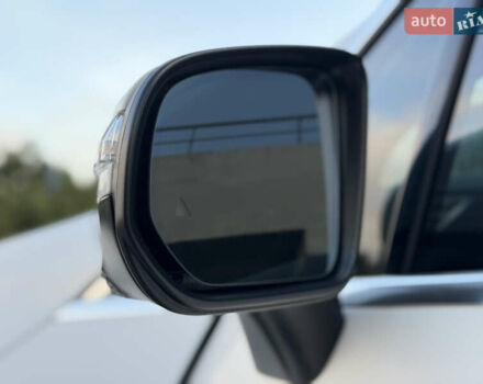 Білий Мерседес EQS SUV, об'ємом двигуна 0 л та пробігом 72 тис. км за 57499 $, фото 14 на Automoto.ua