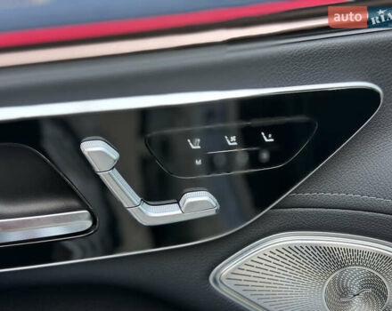 Білий Мерседес EQS SUV, об'ємом двигуна 0 л та пробігом 72 тис. км за 57499 $, фото 16 на Automoto.ua