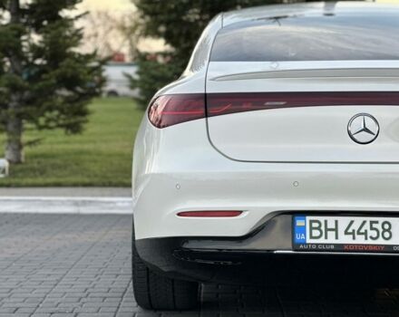 Белый Мерседес EQS SUV, объемом двигателя 0 л и пробегом 35 тыс. км за 54000 $, фото 6 на Automoto.ua