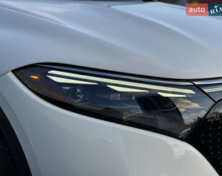 Білий Мерседес EQS SUV, об'ємом двигуна 0 л та пробігом 72 тис. км за 57499 $, фото 1 на Automoto.ua