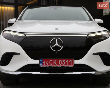 Белый Мерседес EQS SUV, объемом двигателя 0 л и пробегом 32 тыс. км за 56900 $, фото 7 на Automoto.ua