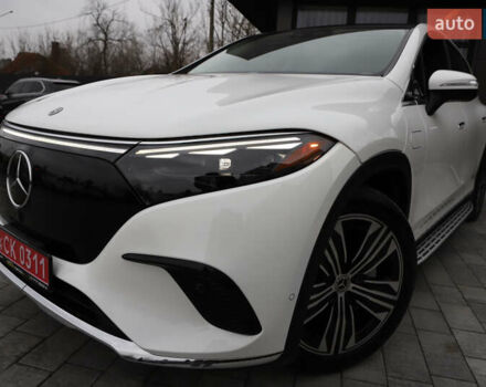 Белый Мерседес EQS SUV, объемом двигателя 0 л и пробегом 32 тыс. км за 56900 $, фото 6 на Automoto.ua