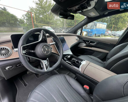 Белый Мерседес EQS SUV, объемом двигателя 0 л и пробегом 43 тыс. км за 60000 $, фото 19 на Automoto.ua